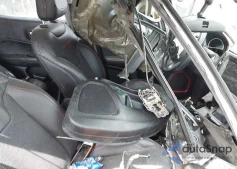 2020 Jeep Compass Trailhawk 4X4 from USA, damaged, VIN 3C4NJDDB3LT203476